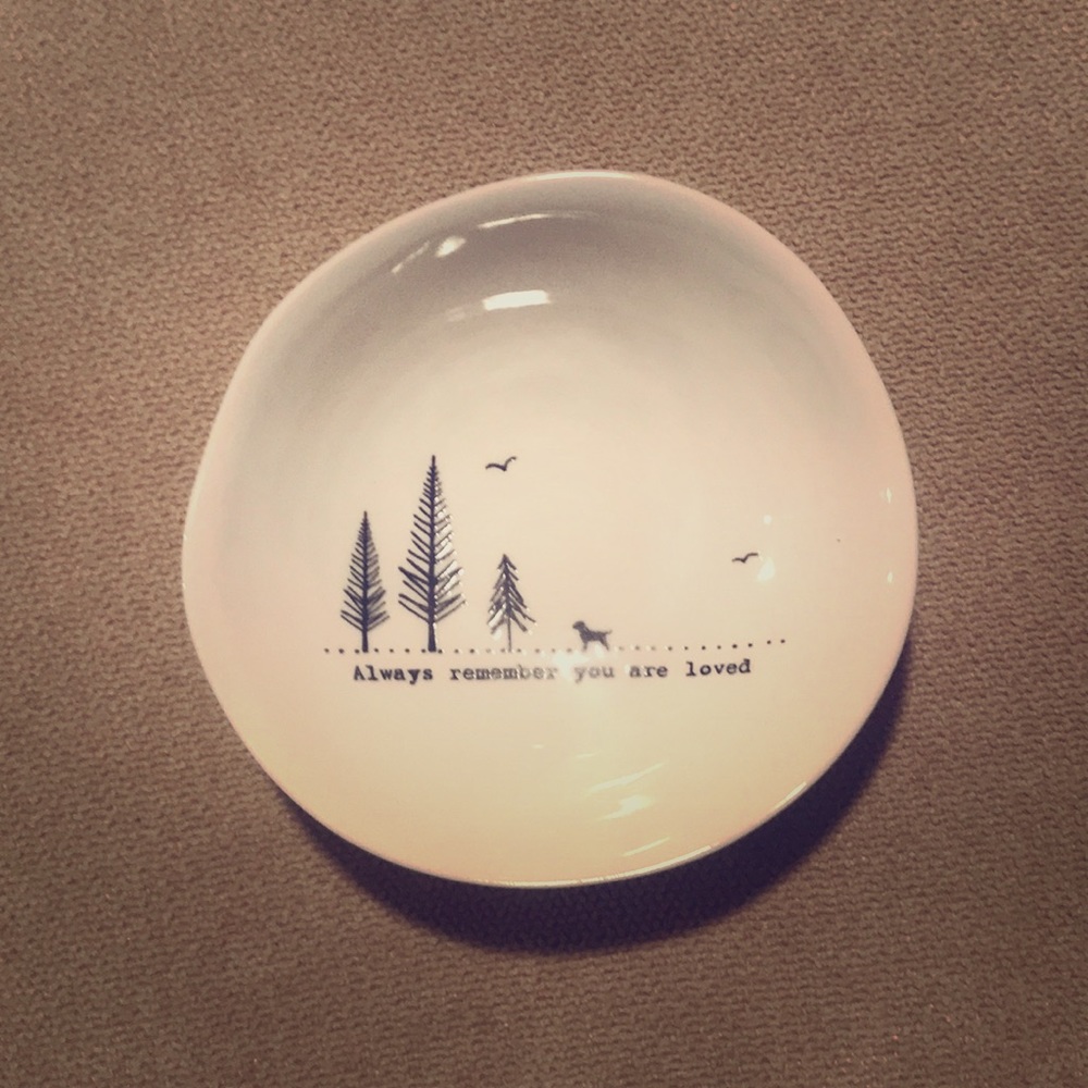 Ceramic jewelry dish